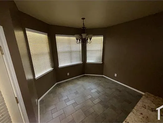 5102 Woodville Ct — Photo 6