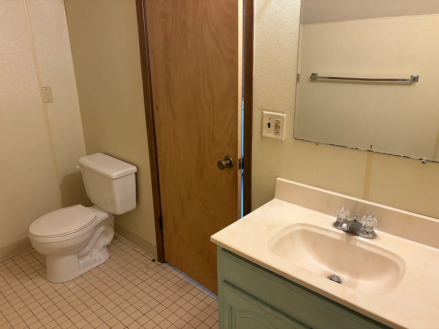 2 bed, 1075 sqft, $1,075 — Photo 4