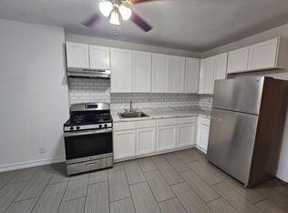 2-101 S Essex Ave, Orange, NJ 07050