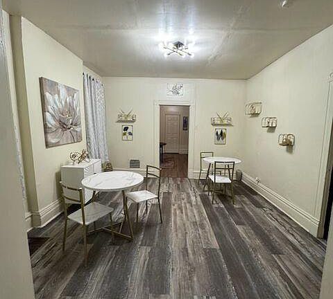 4th image of 4259 W Cote Brilliante Ave
