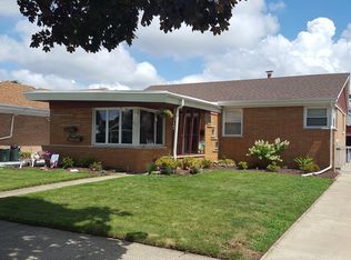 10317 Laramie Ave, Oak Lawn, IL 60453
