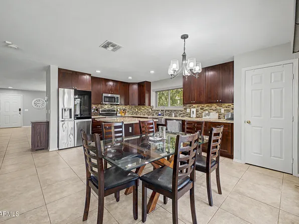 3737 E Constitution Court, Gilbert, AZ 85296