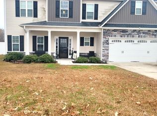 521 Flip Flop Lane, Grimesland, NC 27837