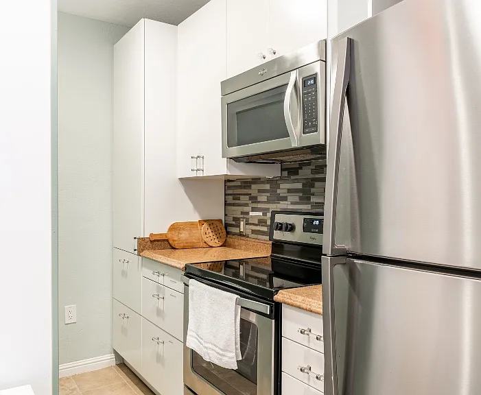 542 Sierra Vista Ave #2 — Photo 2