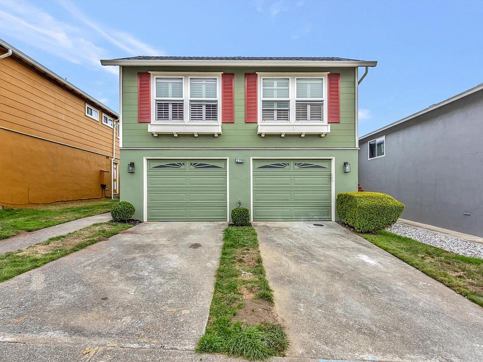 1st image of 219 Golden Bay Dr
