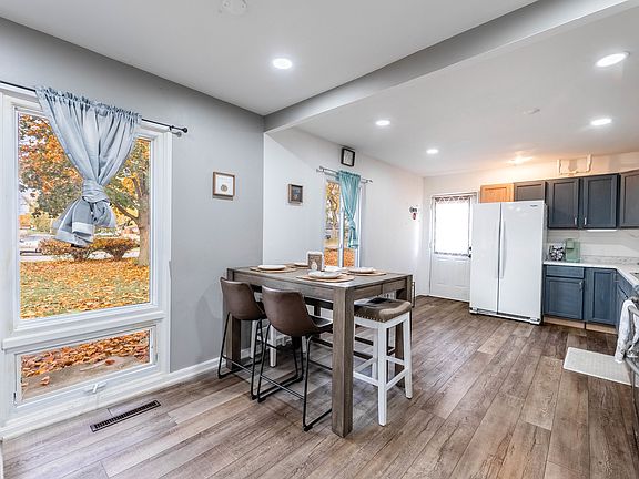 4th image of 3323 Thornberry Ln