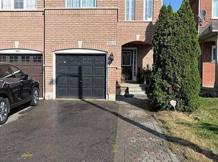 3265 Carabella Way, Mississauga, ON L5M 6T4
