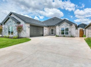 5321 Riviera Ln, San Angelo, TX 76904