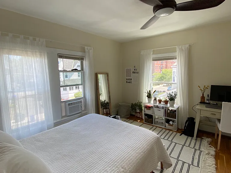 83 Linden St — Photo 10