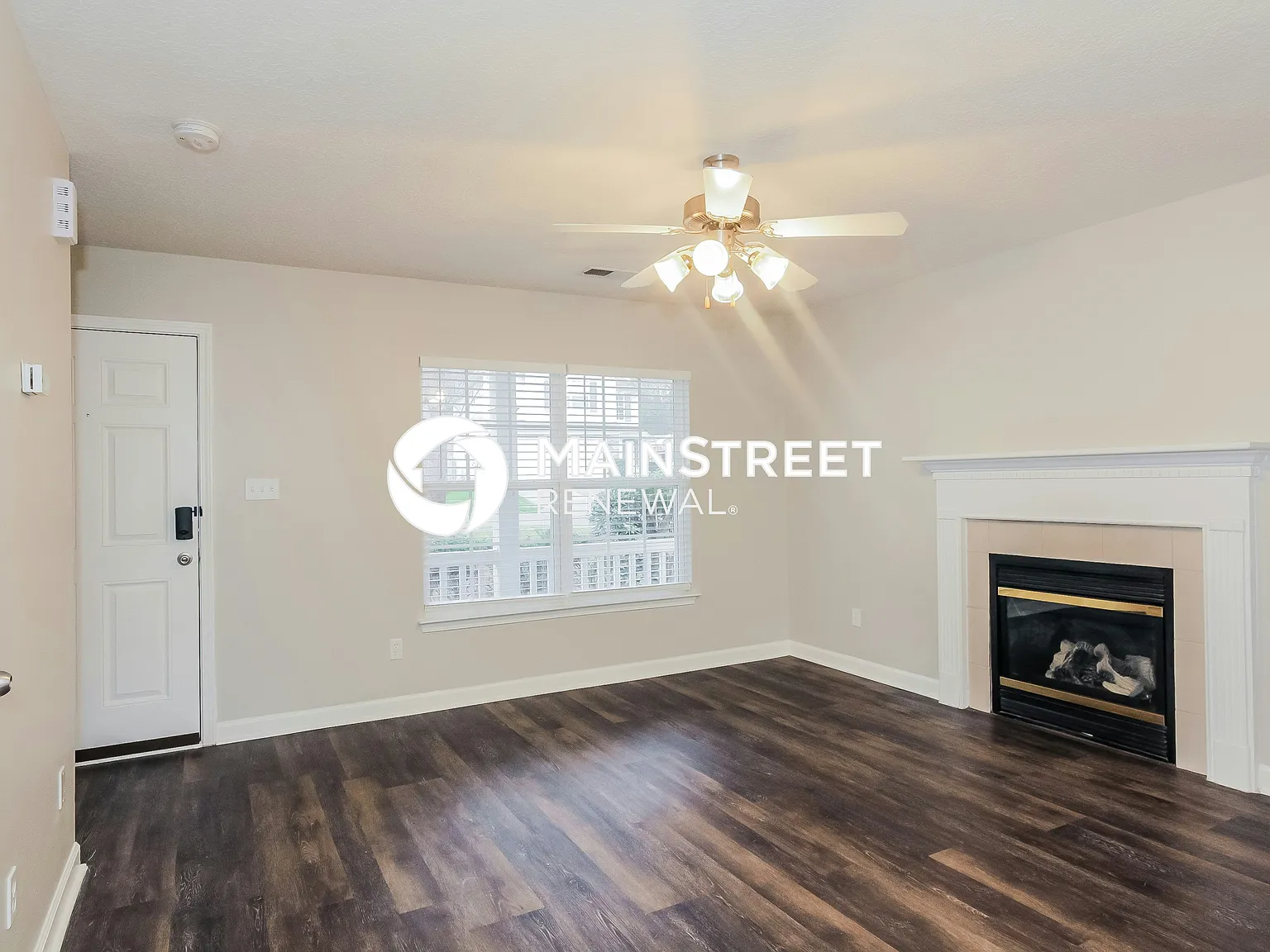 7616 Lady Liberty Ln — Photo 4