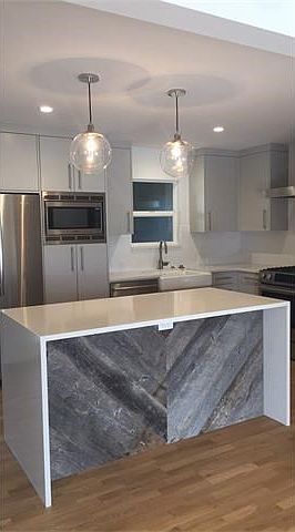 1st image of 7004 Twin Crest Dr