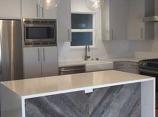7004 Twin Crest Dr, Austin, TX 78752
