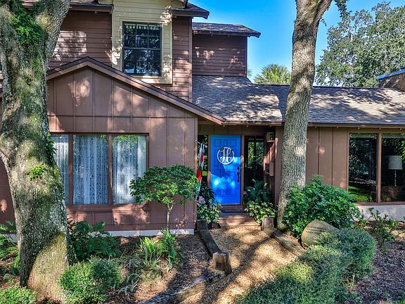 3rd image of 86 Orchard Ln