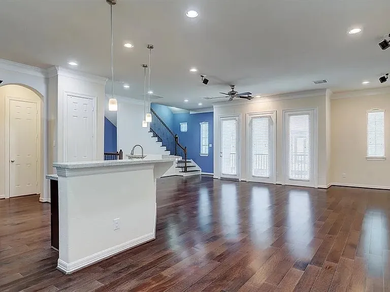 5505 Zoemark Ln — Photo 1