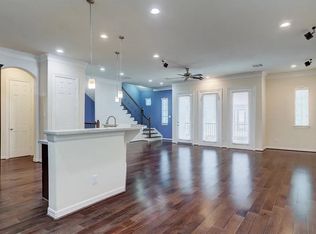 5505 Zoemark Ln, Houston, TX 77021