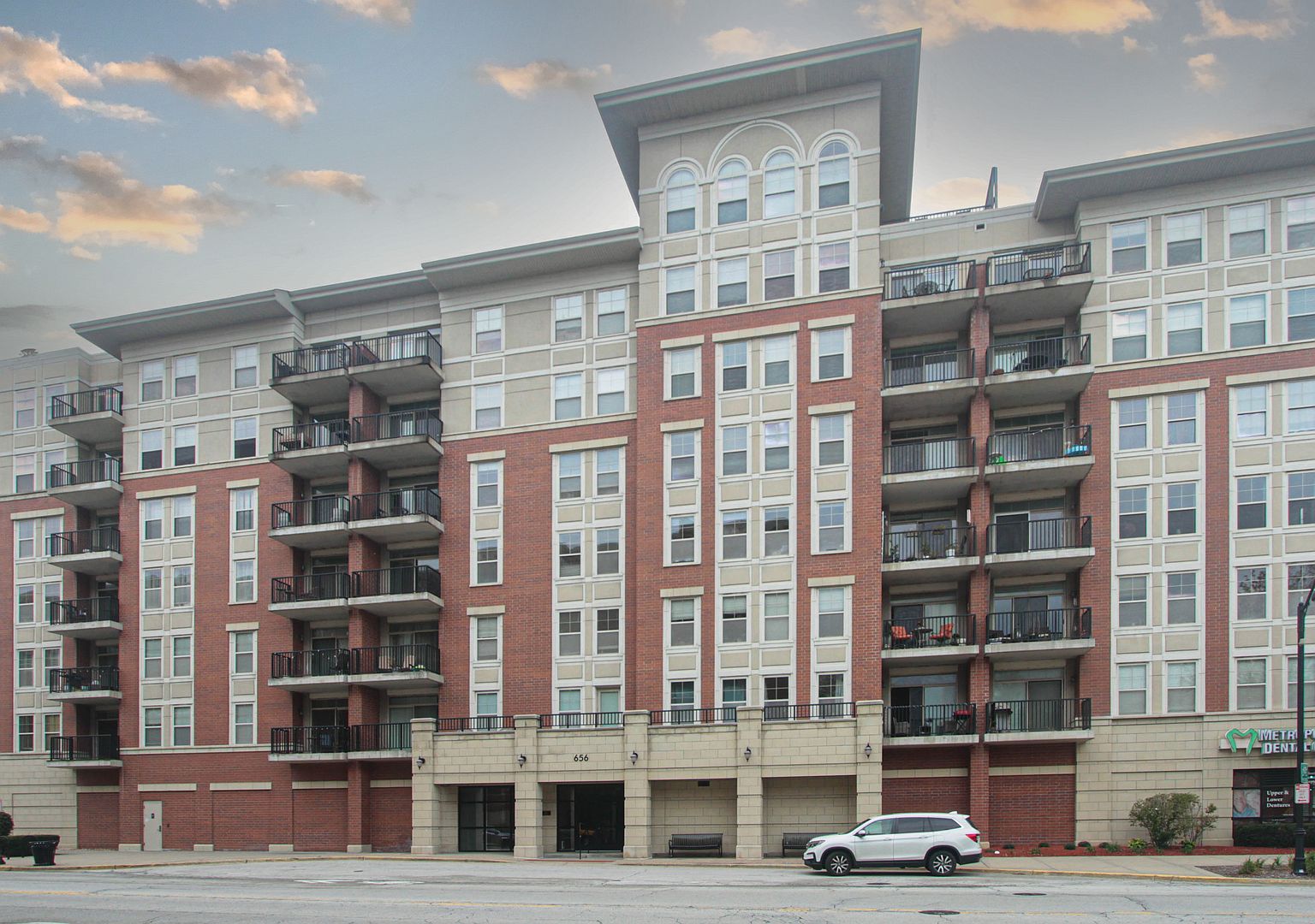 656 Pearson St UNIT 502C, Des Plaines, IL 60016 Zillow