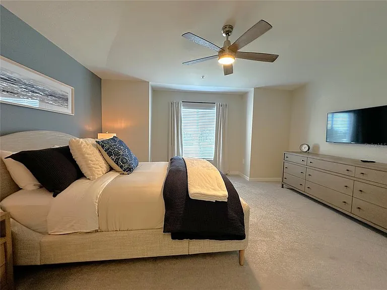 14241 Heritage Landing Blvd #1821 — Photo 9