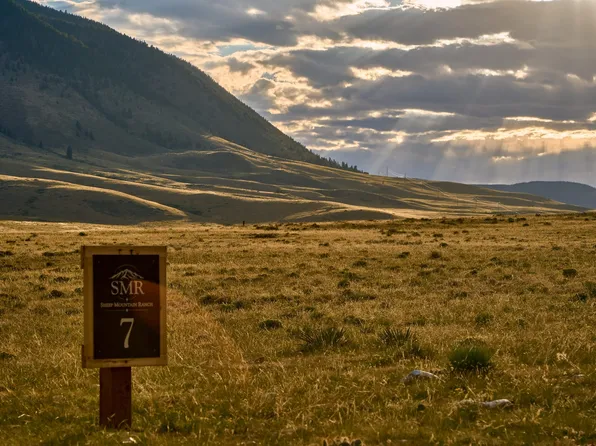 N Sheep Mountain Rd, Laramie, WY 82070