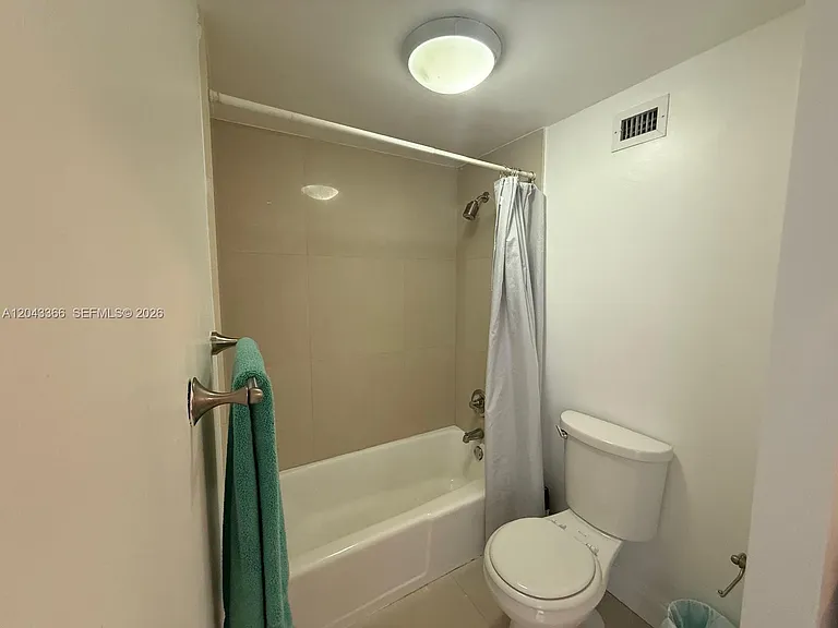 100 Lincoln Rd #316 — Photo 13