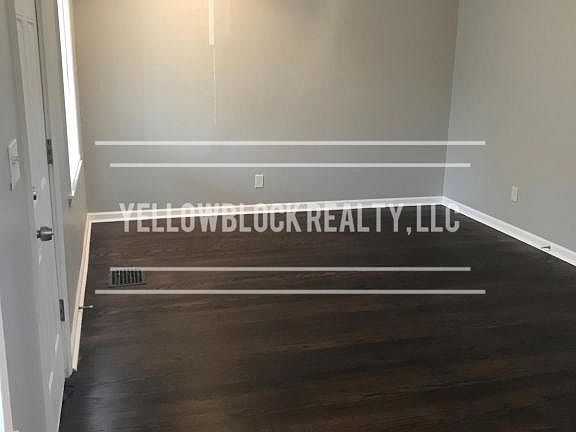 3rd image of 8207 Lydia Ave
