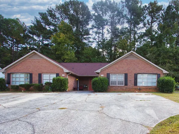 3252 Inez Dr, Snellville, GA 30078