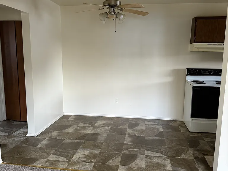 17900 Glendale St #1 — Photo 3