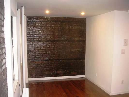 Rented by Sky Management | media 59