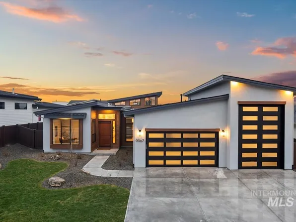 9967 W Bouvardia St, Star, ID 83669