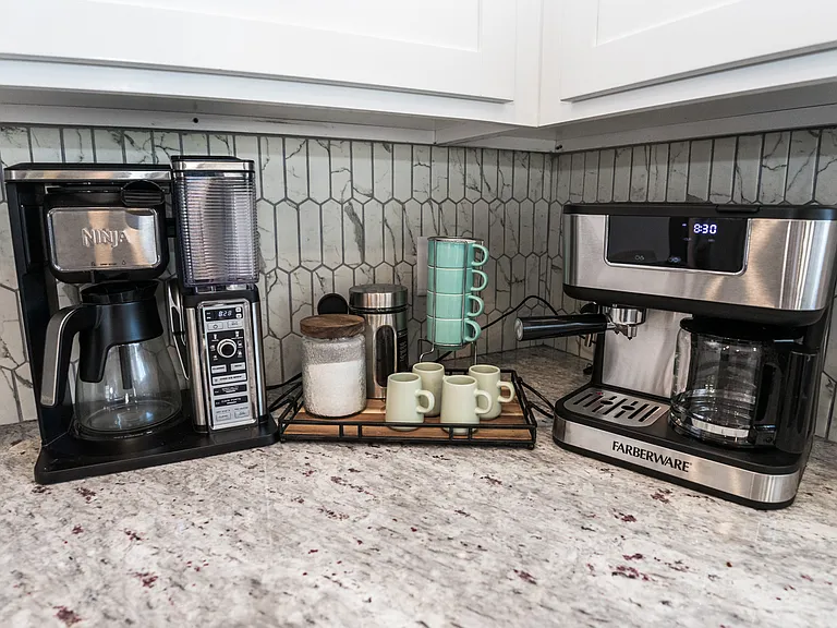 212 Corto Pl — Photo 27