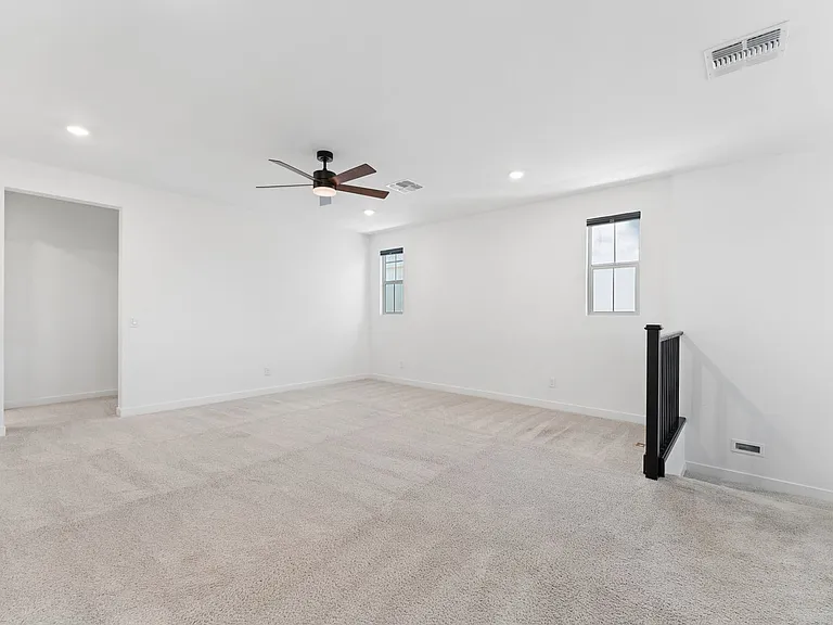 1524 E Carob Ct — Photo 30