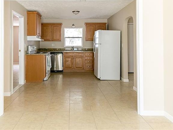 5th image of 14732 College View Dr