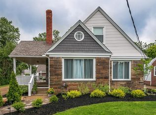 1627 Richmond Rd, Lyndhurst, OH 44124