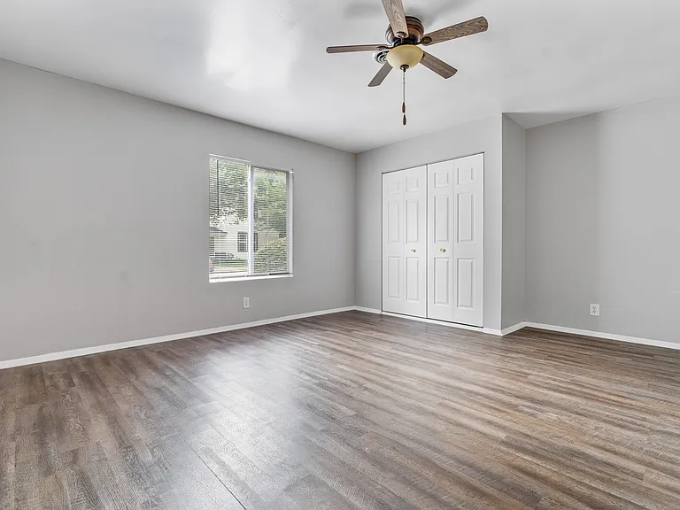 356 Locust St #A — Photo 14