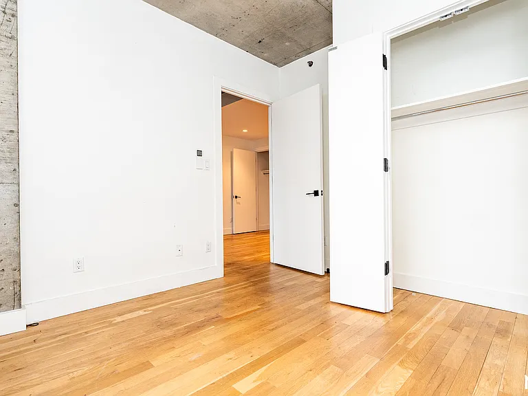 824 E New York Ave #2L — Photo 5