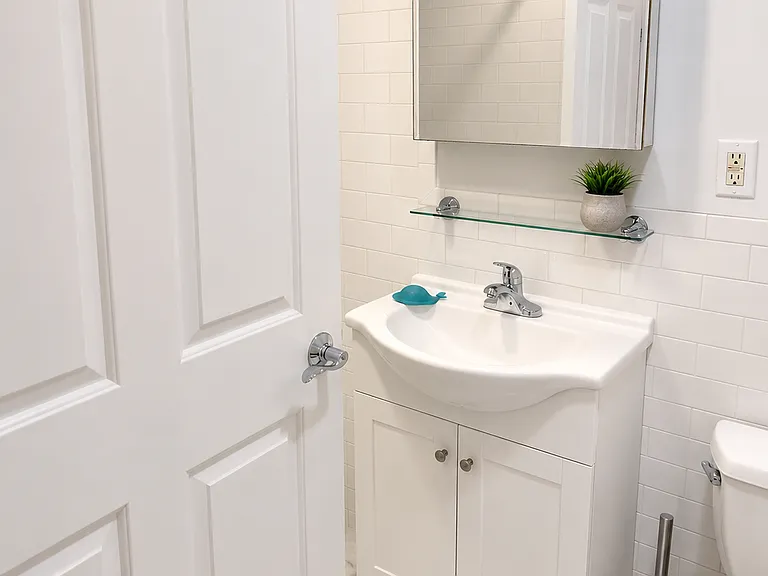 15 Saint Marks Pl #3B — Photo 8