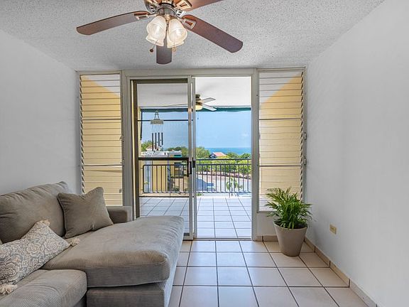 3rd image of El Palmar Apto 307 La Parguera Building 2