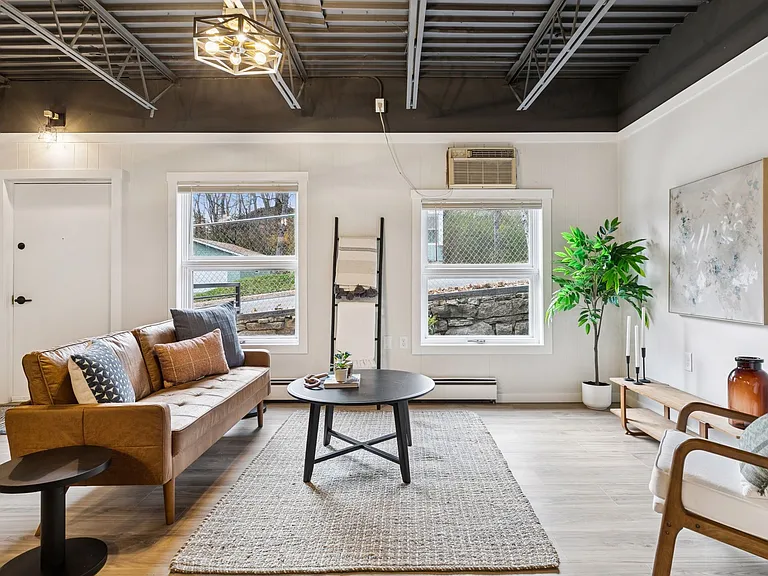 116 W Olive St #116 — Photo 6