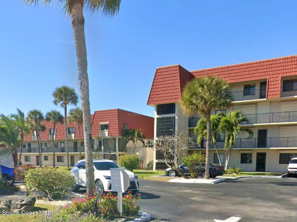 1st image of 800 S Brevard Ave APT 218