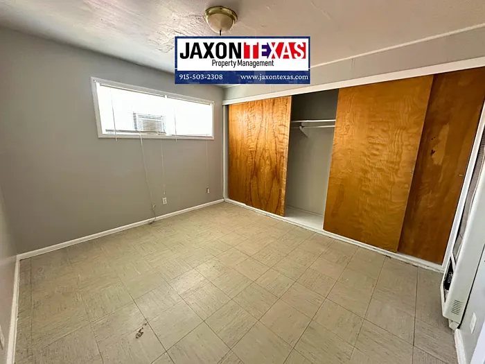 3906 Harrison Ave #2 — Photo 5