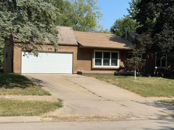 102 Amhurst St, Iowa City, IA 52245