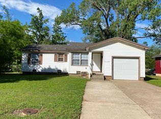 4005 Crabtree Cv, Midwest City, OK 73110