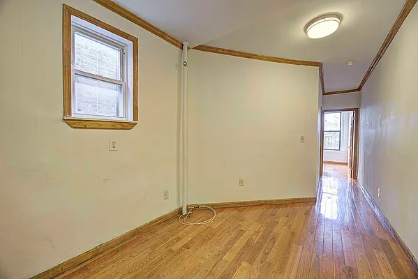 Rented by REAL New York | media 21