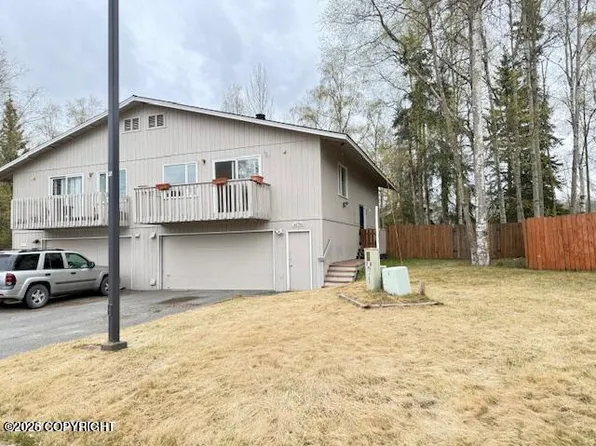 18750 S Lowrie Loop, Eagle River, AK 99577
