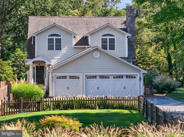 971 Phillips Dr, Arnold, MD 21012