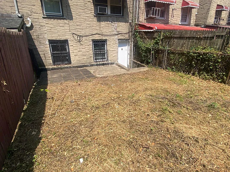3962 Bronx Blvd #1 — Photo 7
