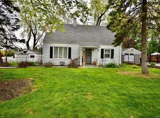 60 Concord Dr, Tappan, NY 10983