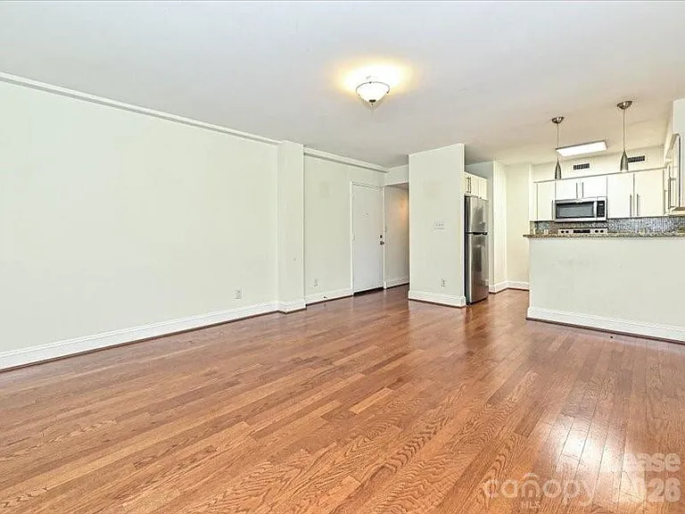 2441 Vail Ave #C4 — Photo 6