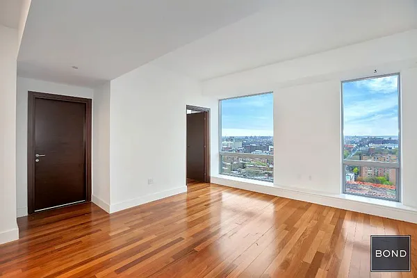Rented by Bond New York | media 38
