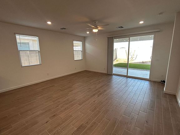 5th image of 17728 W Vogel Ave