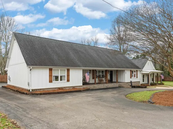 210 Forman St, Springville, AL 35146